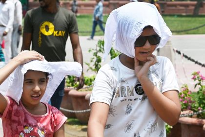 Delhi heatwave: Govt asks schools to close immediately for summer vacations